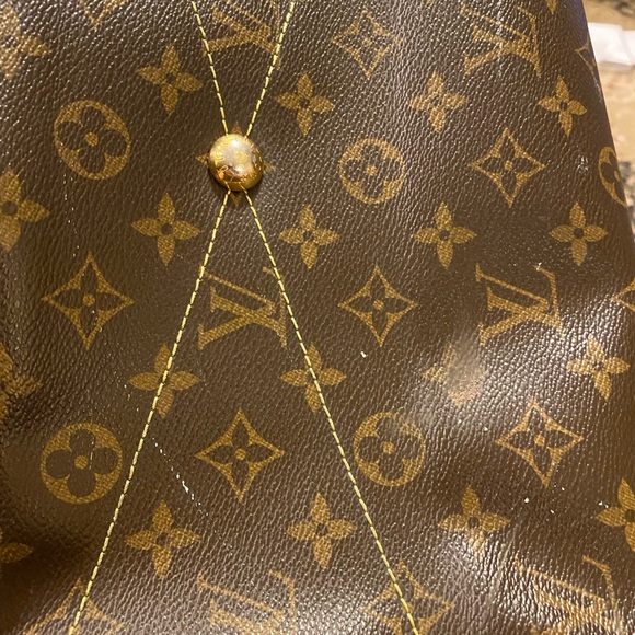 💋Authentic Louis Vuitton Tivoli GM💋 - Picture 9 of 12